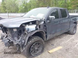 2021 Chevrolet Silverado 1500 LT z VIN 1GCUYDET1MZ294871, wystawiony jako IAAI lot #41968489 z przebiegiem 90 733 mil mil oraz . Historia ofert i sprzedaży dostępna na DreamBid. Obrazek 17.
