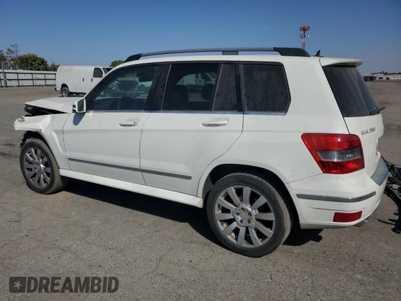 2010 Mercedes-Benz GLK 350 with VIN WDCGG5GB8AF359412, listed as a Copart auction lot 72056394 with Not Provided miles and Salvage Title. Bid and sale history available at DreamBid. Image 2.