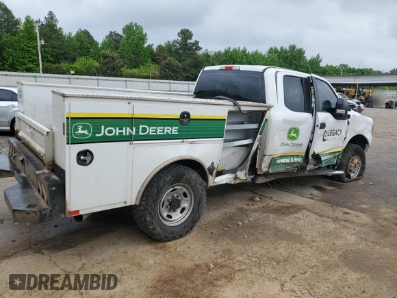 2019 Ford F-250 XL with VIN 1FT7X2B68KEG46187, listed as a Copart auction lot 55454535 with 91,641 mi miles and Salvage Title. Bid and sale history available at DreamBid. Image 4.