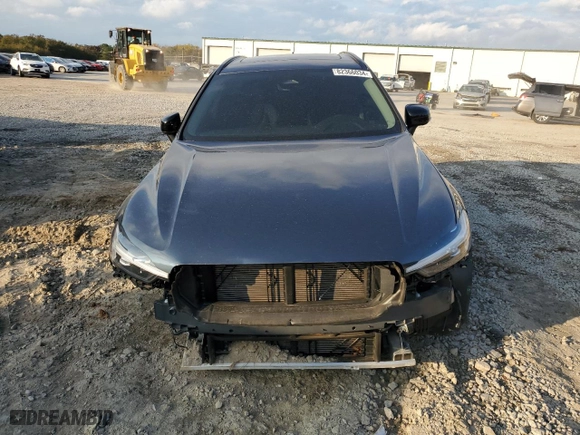 2024 Volvo XC60 Plus Dark Theme with VIN YV4L12RL5R1744782, listed as a Copart auction lot 82366034 with 22,864 mi miles and Salvage Title. Bid and sale history available at carsss.com. Image 5.