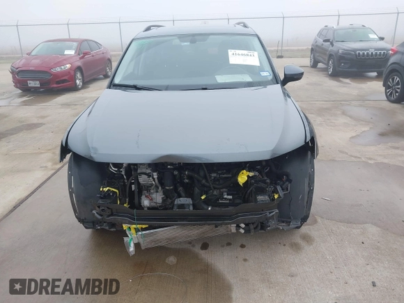 2021 Volkswagen Tiguan SE with VIN 3VV2B7AX8MM143189, listed as a IAAI auction lot 41646843 with 56,672 mi miles and . Bid and sale history available at DreamBid. Image 12.