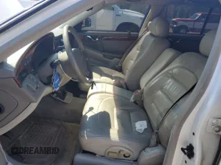 2003 Cadillac DeVille z VIN 1G6KD54Y93U258835, wystawiony jako Copart lot #52595785 z przebiegiem 215 289 mil mil oraz Szkody całkowita. Historia ofert i sprzedaży dostępna na DreamBid. Obrazek 7.