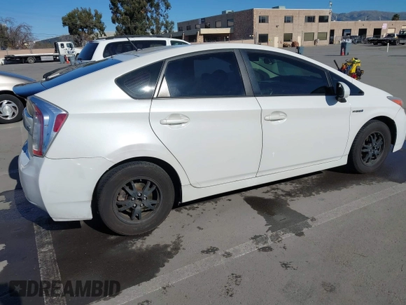 2013 Toyota Prius One with VIN JTDKN3DU6D5540079, listed as a IAAI auction lot 41644310 with 189,968 mi miles. Bid and sale history available at carsss.com. Image 4.