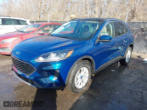 2020 Ford Escape SE with VIN 1FMCU9G60LUB37190, listed as a IAAI auction lot 41641727 with 24,845 mi miles. Bid and sale history available at carsss.com. Image 17.