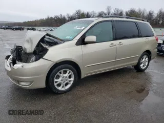 2004 Toyota Sienna XLE with VIN 5TDZA22C44S008497, listed as a Copart auction lot 45468995 with 176,366 mi miles and Salvage Title. Bid and sale history available at carsss.com. Image 1.