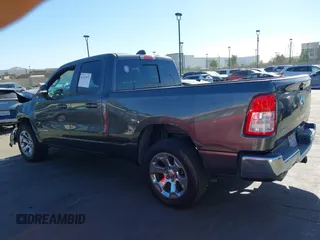 2022 Ram 1500 Big Horn z VIN 1C6RREBT1NN436343, wystawiony jako IAAI lot #41367073 z przebiegiem 13 784 mil mil oraz . Historia ofert i sprzedaży dostępna na DreamBid. Obrazek 15.