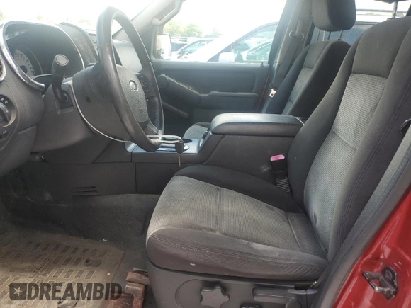 2007 Ford Explorer Sport Trac Limited z VIN 1FMEU53887UA46036, wystawiony jako Copart lot #63483605 z przebiegiem 108 144 mil mil oraz Czysty tytuł • Clean title. Historia ofert i sprzedaży dostępna na DreamBid. Obrazek 7.