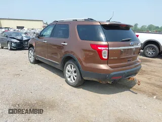 2011 Ford Explorer Limited z VIN 1FMHK8F81BGA92332, wystawiony jako IAAI lot #42742606 z przebiegiem 243 492 mil mil oraz . Historia ofert i sprzedaży dostępna na DreamBid. Obrazek 3.