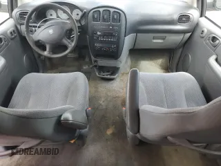 2005 Dodge Caravan SE with VIN 1D4GP25B55B344387, listed as a Copart auction lot 51122075 with 206,971 mi miles and Salvage title. Bid and sale history available at DreamBid. Image 8.