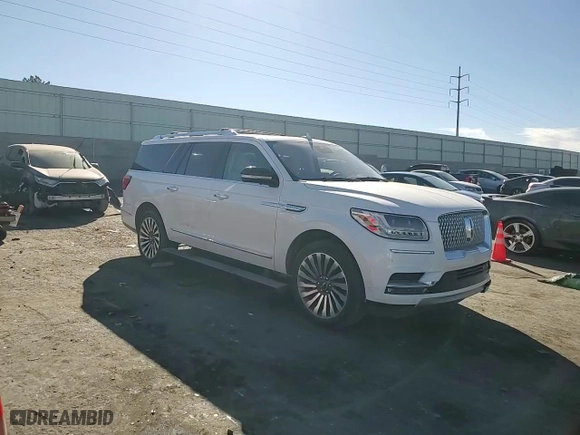 2019 Lincoln Navigator L Reserve with VIN 5LMJJ3LT2KEL14398, listed as a Copart auction lot 77455714 with 0 mi miles and Salvage Title. Bid and sale history available at carsss.com. Image 12.