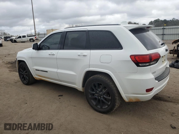 2018 Jeep Grand Cherokee Laredo E with VIN 1C4RJEAG6JC485273, listed as a Copart auction lot 44066545 with 121,539 mi miles and Salvage Title. Bid and sale history available at carsss.com. Image 2.