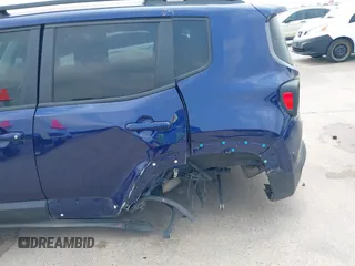 2020 Jeep Renegade Latitude with VIN ZACNJABB0LPL01306, listed as a IAAI auction lot 39506567 with 92,748 mi miles and . Bid and sale history available at DreamBid. Image 6.