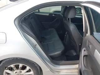 2013 Volkswagen Jetta SE z VIN 3VWDP7AJ0DM365243, wystawiony jako IAAI lot #42400011 z przebiegiem 191 746 mil mil oraz . Historia ofert i sprzedaży dostępna na DreamBid. Obrazek 8.