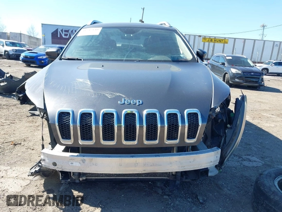 2017 Jeep Cherokee Latitude with VIN 1C4PJMCS2HW575645, listed as a IAAI auction lot 41747140 with 1 mi miles. Bid and sale history available at carsss.com. Image 11.