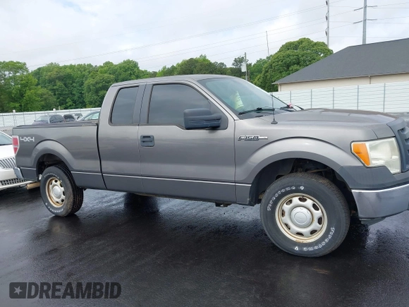 2011 Ford F-150 XL with VIN 1FTFX1EF3BFB25244, listed as a IAAI auction lot 42208718 with 187,101 mi miles and . Bid and sale history available at DreamBid. Image 13.