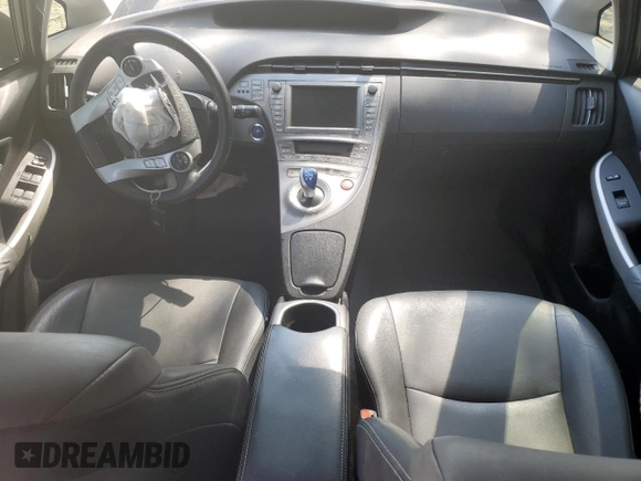 2015 Toyota Prius Four with VIN JTDKN3DU0F1921047, listed as a Copart auction lot 71150964 with 145,750 mi miles and Non Repairable. Bid and sale history available at carsss.com. Image 8.