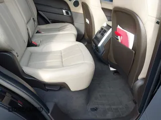 2018 Land Rover Range Rover Sport SE with VIN SALWG2RV3JA810212, listed as a IAAI auction lot 41632432 with 55,472 mi miles and . Bid and sale history available at DreamBid. Image 8.
