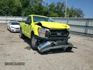 2022 Ford F-150 XL with VIN 1FTMF1EB3NKE01585, listed as a Copart auction lot 68897514 with 29,951 mi miles and Salvage title. Bid and sale history available at DreamBid. Image 10.
