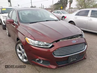 2015 Ford Fusion SE with VIN 3FA6P0H91FR307250, listed as a IAAI auction lot 41716768 with 52,846 mi miles. Bid and sale history available at carsss.com. Image 1.