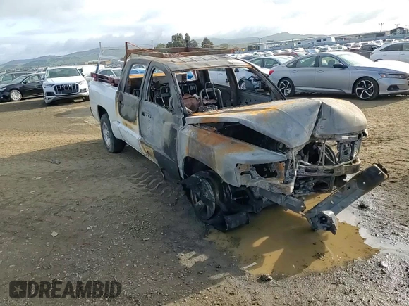 2008 Dodge Dakota SXT with VIN 1D7HE38K68S573308, listed as a Copart auction lot 51012575 with Not Provided miles and Non Repairable. Bid and sale history available at DreamBid. Image 11.