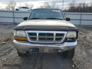 2000 Ford Ranger XLT with VIN 1FTYR11X0YTA32855, listed as a Copart auction lot 84517284 with 100,235 mi miles and Salvage Title. Bid and sale history available at carsss.com. Image 5.