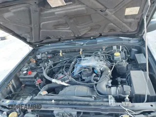 1998 Infiniti QX4 with VIN JNRAR05Y2WW028333, listed as a IAAI auction lot 41759775 with 216,473 mi miles and . Bid and sale history available at DreamBid. Image 10.