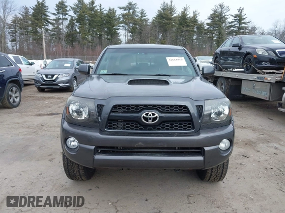 2011 Toyota Tacoma with VIN 3TMLU4EN9BM063918, listed as a IAAI auction lot 41661515 with 125,821 mi miles and . Bid and sale history available at DreamBid. Image 12.