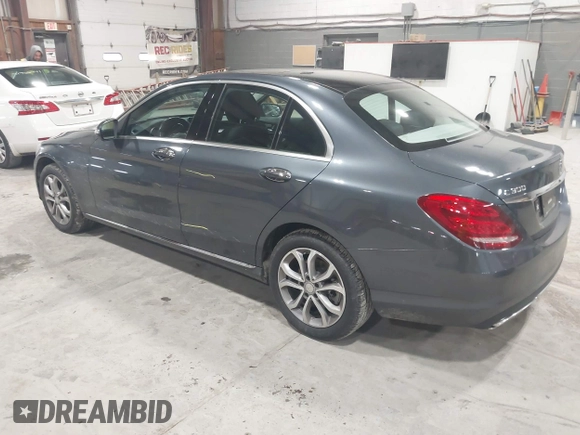 2015 Mercedes-Benz C 300 Luxury with VIN 55SWF4KB8FU080199, listed as a IAAI auction lot 41987861 with 70,962 mi miles and . Bid and sale history available at carsss.com. Image 3.