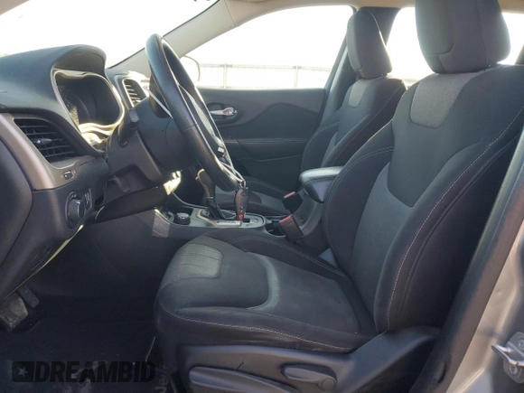 2016 Jeep Cherokee Altitude with VIN 1C4PJMAB1GW169745, listed as a Copart auction lot 87841715 with 80,155 mi miles and Salvage title. Bid and sale history available at DreamBid. Image 7.