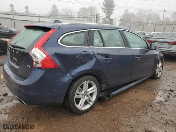 2015 Volvo V60 T5 Drive-E Premier with VIN YV126MEB4F1194022, listed as a Copart auction lot 83456604 with 97,650 mi miles and Salvage Title. Bid and sale history available at carsss.com. Image 3.