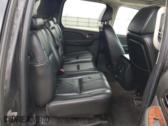 2007 Chevrolet Avalanche 3LT z VIN 3GNFK12337G187653, wystawiony jako Copart lot #54902105 z przebiegiem 240 865 mil mil oraz Nie do naprawy • Non repairable. Historia ofert i sprzedaży dostępna na DreamBid. Obrazek 10.