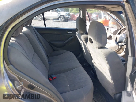 2004 Honda Civic EX with VIN 2HGES26784H507957, listed as a IAAI auction lot 42302283 with 233,948 mi miles and . Bid and sale history available at DreamBid. Image 8.
