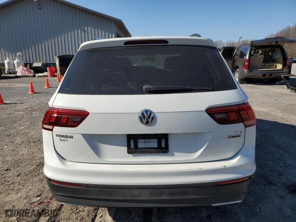 2018 Volkswagen Tiguan S with VIN 3VV0B7AX6JM055941, listed as a Copart auction lot 47583005 with 99,744 mi miles and Salvage Title. Bid and sale history available at carsss.com. Image 6.
