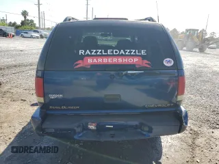 2001 Chevrolet Blazer LT z VIN 1GNCS13W812221839, wystawiony jako Copart lot #57048485 z przebiegiem 119 961 mil mil oraz Szkoda całkowita • Salvage title. Historia ofert i sprzedaży dostępna na DreamBid. Obrazek 6.