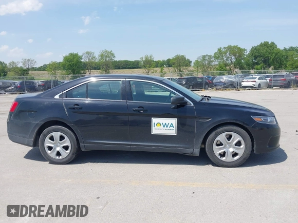 2017 Ford Police Interceptor с VIN 1FAHP2MK8HG119848, выставлен на аукционе IAAI как лот 42482045 с пробегом 76 054 миль миль и . История ставок и продаж доступна на DreamBid. Изображение 13.