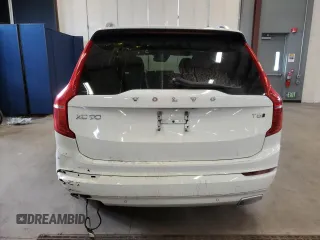 2016 Volvo XC90 Momentum with VIN YV4102XK2G1081799, listed as a Copart auction lot 85867184 with 92,638 mi miles and Clean Title. Bid and sale history available at carsss.com. Image 6.