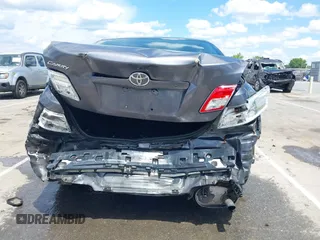2009 Toyota Camry z VIN 4T1BE46K89U372357, wystawiony jako IAAI lot #42194247 z przebiegiem 160 352 mil mil oraz . Historia ofert i sprzedaży dostępna na DreamBid. Obrazek 6.