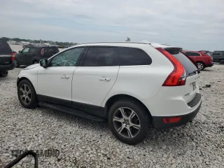 2011 Volvo XC60 3.0T with VIN YV4902DZXB2191880, listed as a Copart auction lot 62069195 with 94,414 mi miles and Clean title. Bid and sale history available at DreamBid. Image 2.