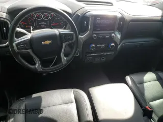 2022 Chevrolet Silverado 1500 LT with VIN 3GCUYDED7NG124900, listed as a Copart auction lot 52002995 with 57,249 mi miles and Salvage Title. Bid and sale history available at DreamBid. Image 8.