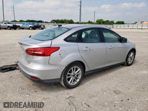 2015 Ford Focus SE z VIN 1FADP3F22FL343834, wystawiony jako Copart lot #58076265 z przebiegiem 101 891 mil mil oraz Szkoda całkowita • Salvage title. Historia ofert i sprzedaży dostępna na DreamBid. Obrazek 3.