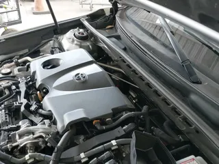 2020 Toyota Camry Hybrid XLE z VIN 4T1F31AK1LU533605, wystawiony jako IAAI lot #42790450 z przebiegiem 98 102 mil mil oraz . Historia ofert i sprzedaży dostępna na DreamBid. Obrazek 20.