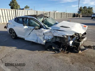 2020 Kia Stinger GT-Line with VIN KNAE15LA3L6080929, listed as a Copart auction lot 45218465 with 61,072 mi miles and Salvage Title. Bid and sale history available at DreamBid. Image 4.