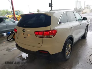 2017 Kia Sorento LX with VIN 5XYPGDA34HG283261, listed as a IAAI auction lot 42096509 with 126,123 mi miles and . Bid and sale history available at DreamBid. Image 4.