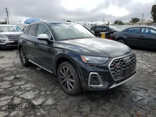 2022 Audi SQ5 Premium Plus with VIN WA1B4AFY0N2087887, listed as a Copart auction lot 88809855 with 14,999 mi miles and Salvage Title. Bid and sale history available at carsss.com. Image 4.