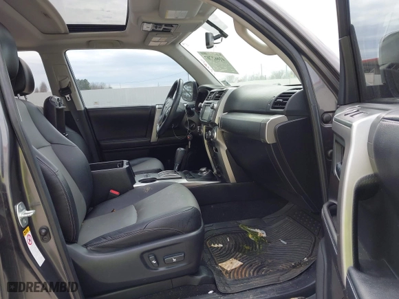 2017 Toyota 4Runner SR5 with VIN JTEBU5JR1H5444831, listed as a IAAI auction lot 41662707 with 104,173 mi miles. Bid and sale history available at carsss.com. Image 5.