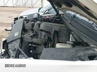 2010 GMC Yukon XL Denali z VIN 1GKUKMEF0AR251733, wystawiony jako IAAI lot #42178289 z przebiegiem 254 066 mil mil oraz . Historia ofert i sprzedaży dostępna na DreamBid. Obrazek 21.