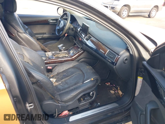 2011 Audi A8 с VIN WAURVAFD3BN013482, выставлен на аукционе IAAI как лот 42109455 с пробегом 179 818 миль миль и . История ставок и продаж доступна на DreamBid. Изображение 5.