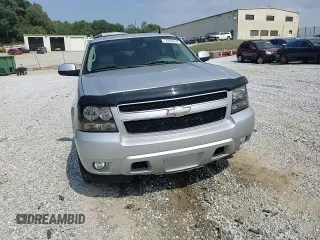 2010 Chevrolet Suburban LT with VIN 1GNUCJE07AR283489, listed as a Copart auction lot 72599224 with 191,576 mi miles and Salvage Title. Bid and sale history available at carsss.com. Image 12.
