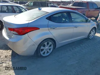 2013 Hyundai Elantra GLS с VIN KMHDH4AE9DU686917, выставлен на аукционе IAAI как лот 42039008 с пробегом Не указан миль и . История ставок и продаж доступна на DreamBid. Изображение 4.