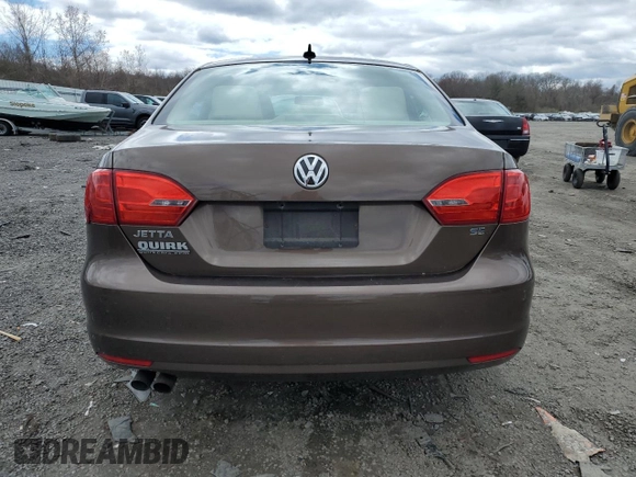 2014 Volkswagen Jetta Sedan SE with VIN 3VWD17AJ7EM257642, listed as a Copart auction lot 52286235 with 81,502 mi miles and Clean Title. Bid and sale history available at carsss.com. Image 6.